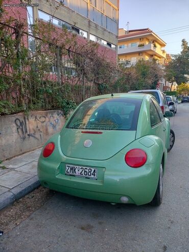 Used Cars: Volkswagen Beetle - New (1998-Present): 1.4 l | 2003 year Hatchback