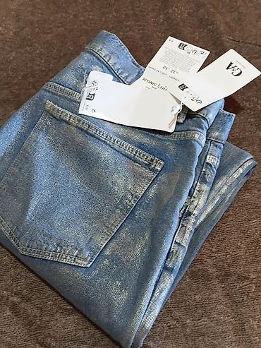 aksa: C&A ženske farmerke – Iconic Straight, srebrni metalik premaz l/xl — 3