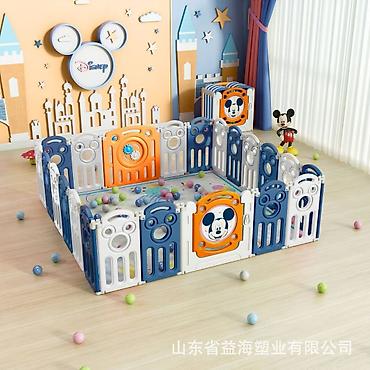 Ostali dečiji nameštaj: Dečja sigurnosna ogradica – Disney motivi (Mickey) - Modularna — 1