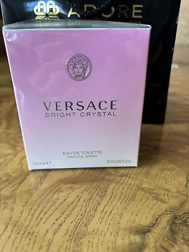 qadin paltolari: Versace Bright Crystal – qadınlar üçün EDT (Eau de Toilette), 90 ml — 3