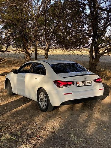 двигатель 405: Mercedes-Benz A-Class: 2019 г., 2 л, Автомат, Бензин, Седан — 4