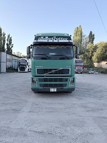тракторный притсеп: Тягач, Volvo, Без прицепа — 1