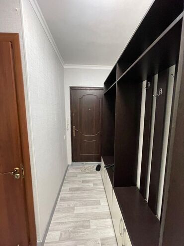 ак ордо квартир: 2 бөлмө, 43 кв. м, 104-серия, 1 кабат, Косметикалык ремонт
