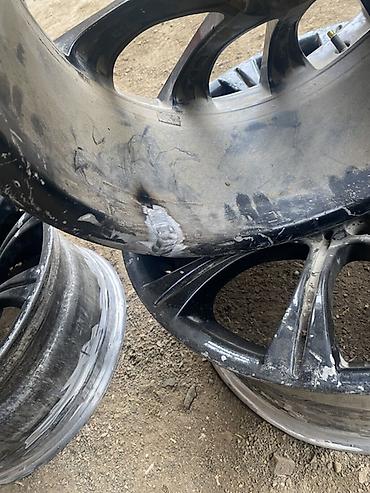 айнек рамка: Комплект литых дисков BMW, 4 шт. - Диаметр: ориентировочно R18 — 2