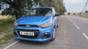 Chevrolet: Chevrolet Spark: 2015 г., 1 л, Вариатор, Бензин, Хэтчбэк