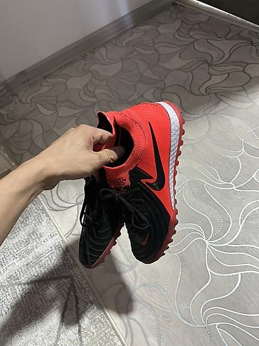 bot 384: Футбольные бутсы Nike Phantom (риджид/турф, TF) - Тип: сороконожки — 1