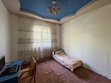 Продажа коттеджей и домов: 🏡 ПРОДАЁТСЯ 2-ЭТАЖНЫЙ ДОМ 📍 Район: Молодая Гвардия 🏠 Комнаты: 7 🏢 — 6