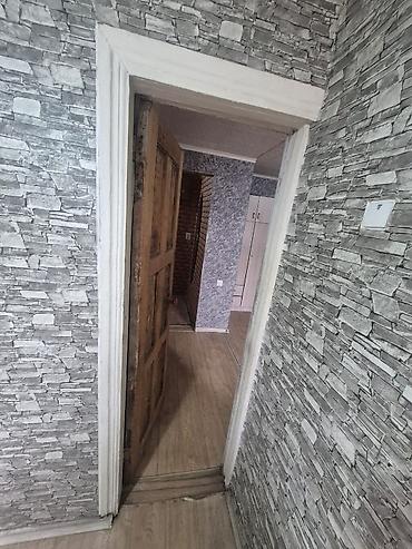 Продажа квартир: 1 комната, 30 м², 2 этаж, Старый ремонт — 3