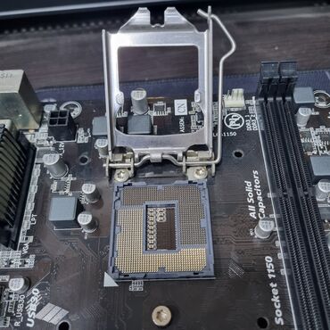 Материнские платы: Материнская плата, Б/у, Gigabyte, LGA1150, Micro-ATX, Для ПК — 4
