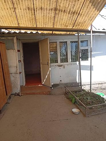 Продажа коттеджей и домов: Продаю дом совхоз ада тоо, участок 11соток, дом 4 к, кух, баня, гараж — 15