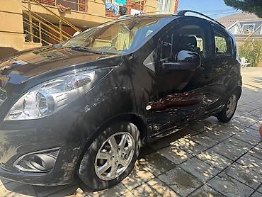 Транспорт: Chevrolet Spark LT hatchback - Korpus: 5 qapılı kompakt hatchback — 7