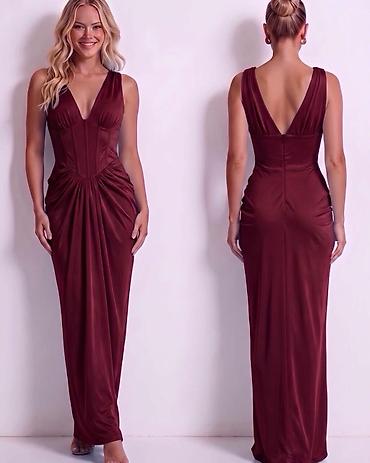 anđeo i vrag: Haljina: 3300 dinara
S M L — 2