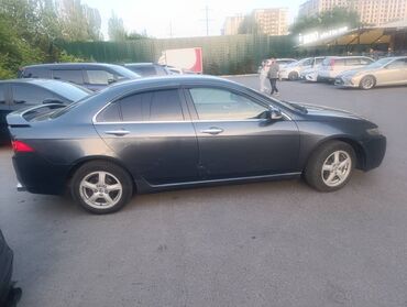 Honda: Автомобиль Honda Accord