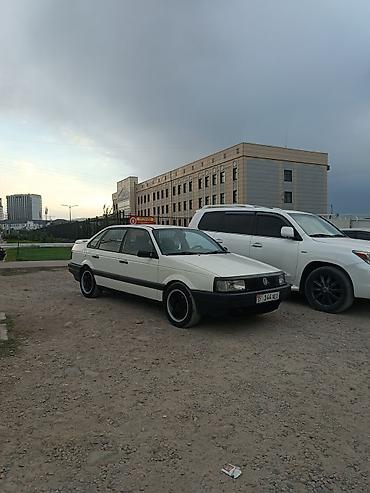 pass: Volkswagen Passat: 1990 г., 1.8 л, Механика, Бензин, Седан — 9