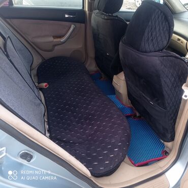 Honda: Honda Accord: 2003 г., 2 л, Автомат, Бензин, Седан — 10