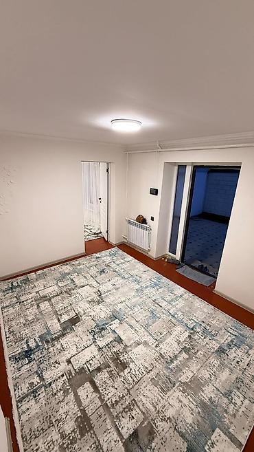 Продажа коттеджей и домов: 🏡 **Продается кирпичный дом в ж/м Ак-Орго, Бишкек** 🛏️ 4 комнаты | 📐 — 8