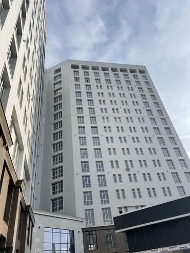 элитные дома в бишкеке: 2 комнаты, 92 м², Элитка, 16 этаж, ПСО (под самоотделку)