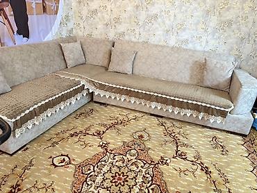 Divanlar: L formalı künc divan - Rəng: açıq bej/krem tonlarında, naxışlı parça — 2