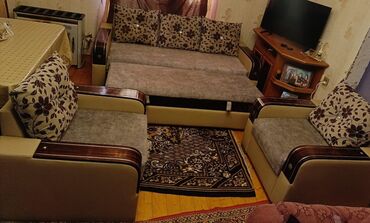 Divan və kreslo dəstləri: İşlənmiş, Di̇van-kravat, 2 kreslo, Divan, Bazalı, Açılan