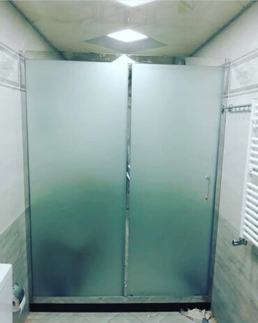 Duş kabinaları, arakəsmələr: Yeni Arakəsmə, Pulsuz çatdırılma — 10