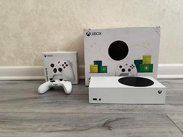 xbox one series s: Xbox Series S paketi satılır. Paketə daxildir: • Xbox Series S 512 — 1
