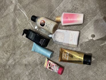 qadin uecuen klassik sviterlr: Vs kenzo the body shop l’0ccitane shower gell body lotionlar 50azn