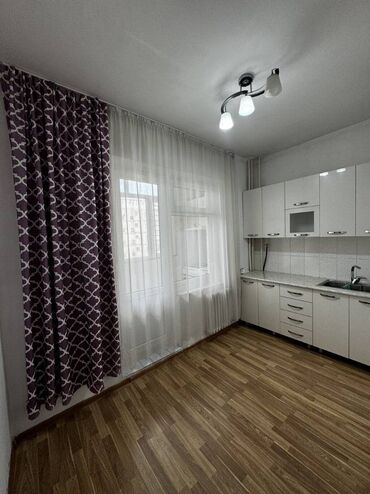 Продажа квартир: 1 комната, 36 м², 106 серия, 7 этаж, Евроремонт