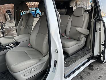 Kia: Kia Carnival: 2019 г., 2.2 л, Автомат, Дизель, Минивэн — 7