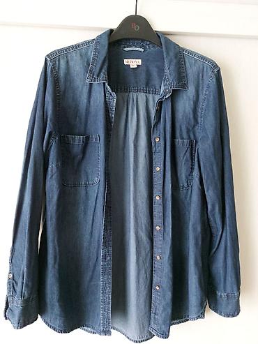 Другая женская одежда: Джинсы черные, синие, спортивные брюки, рубашки, свитера, блузки — 8