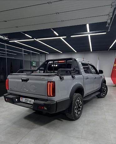 жак грузовой: JAC : 2024 г., 2 л, Автомат, Бензин, Пикап — 4