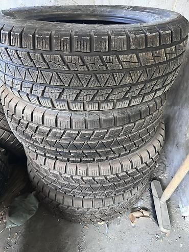 r17 honda: Диски Honda (4 шт.).диски 35 000 сом R17 Шины зимние 245.65.17 KENDA — 5