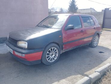 Volkswagen: Volkswagen Golf: 1994 г., 1.8 л, Механика, Бензин, Хэтчбэк