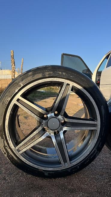 плунжерная пара: Литые Диски R 18 AMG, Комплект, отверстий - 4, Б/у — 2