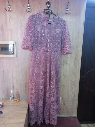 dress: Вечернее платье, Миди, M (EU 38)