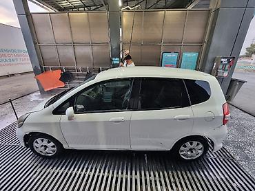 фит aria: Honda Fit: 2002 г., 1.3 л, Автомат, Бензин, Хэтчбэк — 4