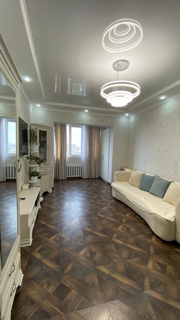 продаю квартиру исанова: 3 комнаты, 65 м², 105 серия, 9 этаж, Евроремонт