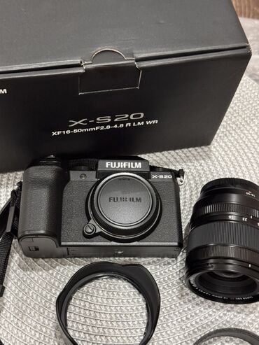 фотограф без опыта: Фотоаппарат Fujifilm X-S20 с объективом XF16-50mmF2.8-4.8 R LM WR