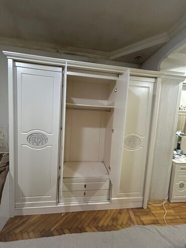 Yataq otağı dəstləri: İkinəfərlik çarpayı — 1