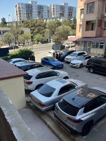 Yeni tikili: 5-ci mikrorayon, 3 otaqlı, Yeni tikili, m. Memar Əcəmi, 128 kv. m — 18