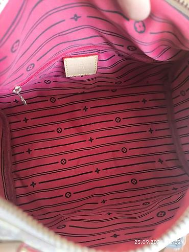 сумка унисекс: Классическая сумка, Louis Vuitton, Китай, Материал: Экокожа, Съёмный ремень, Женские, Б/у — 2