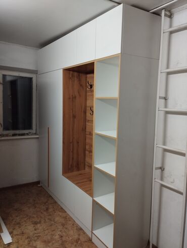 Кухонные гарнитуры: Корпусная мебель прихожие кухонный гарнитур шкаф-купе кровать мебель