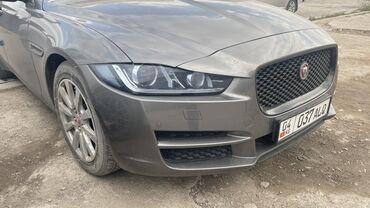 авто зеркала: Jaguar XE: 2017 г., Автомат, Дизель, Седан