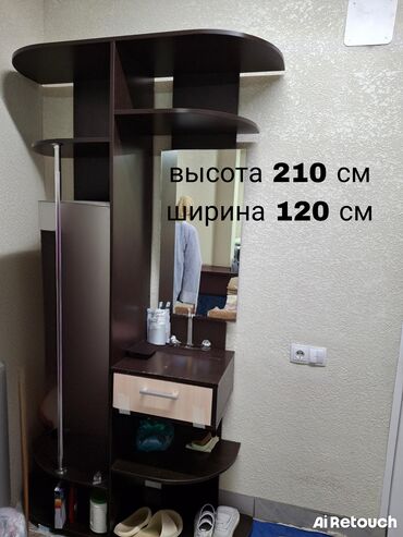 Шкафы-прихожие: Шкаф-прихожая, Б/у, С зеркалом, Дерево at lalafo.kg Шкафы-прихожие: Шкаф-прихожая, Б/у, С зеркалом, Дерево