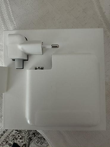 adaptor başlığı: Məhsul: Apple USB‑C 87W Power Adapter - Model: USB‑C 87W Power — 1