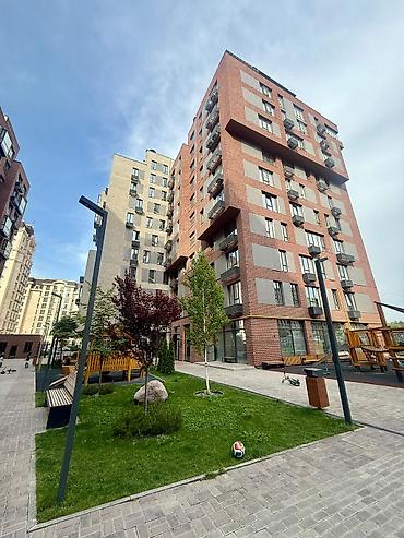 2022: 5 комнат, 252 м², Асанбай мкр Элитка, Пентхаус этаж, Дизайнерский ремонт — 1