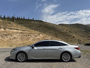 highlander 2: Toyota Avalon: 2019 г., 2.5 л, Вариатор, Гибрид, Седан — 4