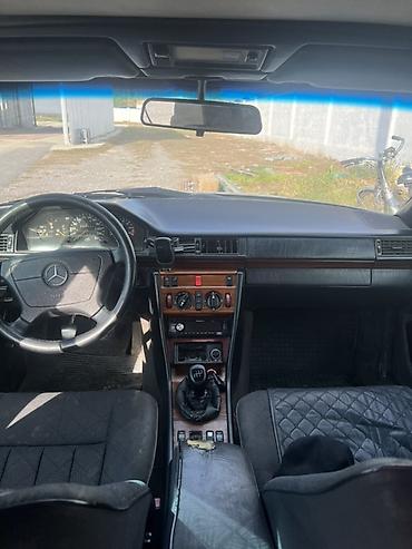 ростов 102: Mercedes-Benz W124: 1995 г., 2.2 л, Механика, Бензин, Седан — 4