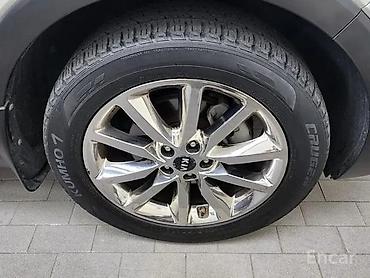 kia bongo: Kia Sorento: 2.2 l | 2015 il Krossover — 5