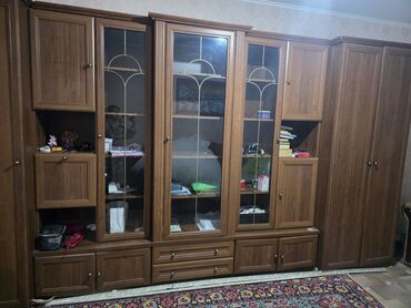 Гарнитуры для зала: Гарнитур для зала, Шкаф, Дерево, Самовывоз, цвет - Коричневый
