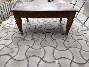 стекло для журнального столика: Деревянный журнальный/кофейный стол в классическом стиле